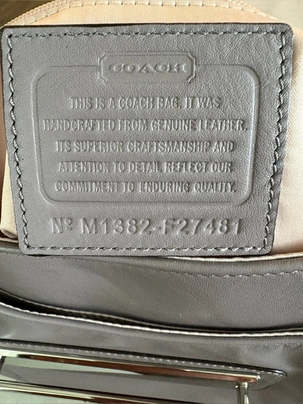 🩶🩶COACH TAYLOR DOVE GREY LEATHER FLAP SHOULDER BAG!🩶🩶
